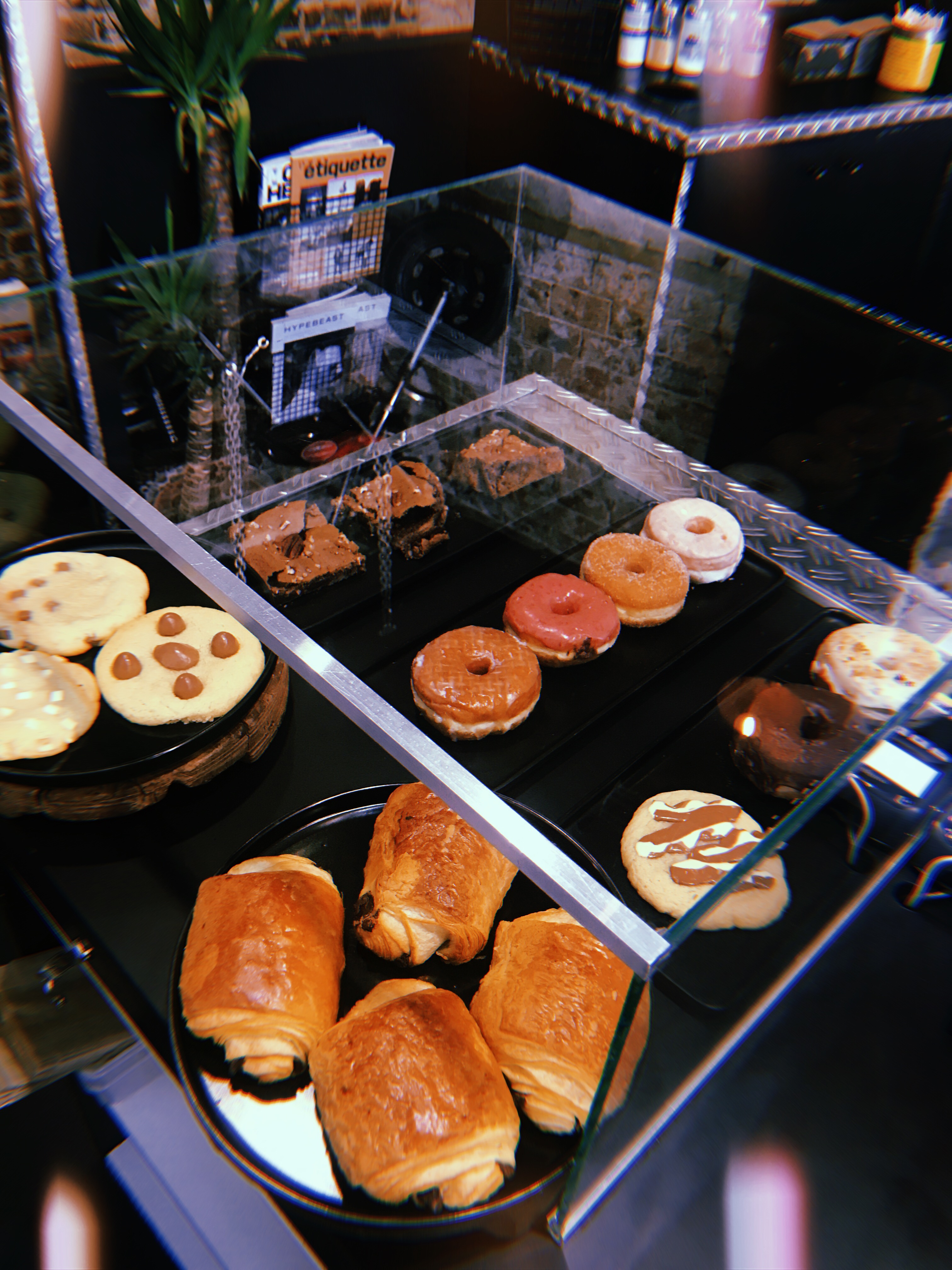 The Shop MOTORS COFFEE